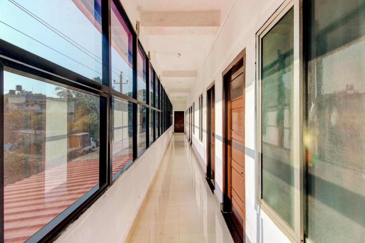 Spot On Hotel Samruddhi Residency 마니팔라 외부 사진