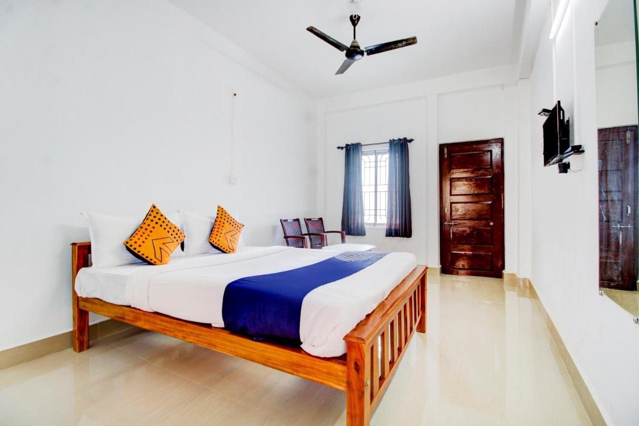 Spot On Hotel Samruddhi Residency 마니팔라 외부 사진